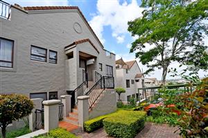 Apartment For Sale in Paulshof