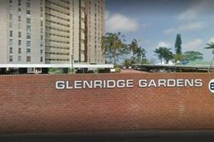 Apartment For Sale in Glenwood
