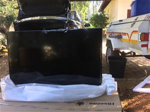 brand new Hisense tv 55inch 140cm smart  for sale 