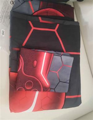 Designer 3D Gamer Duvet cover with 2 pillow cases. Queen and double