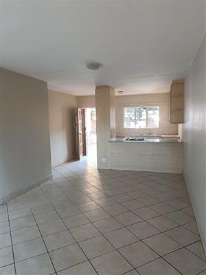 Townhouse For Sale in Pretoria North