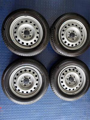 15 INCH SUZUKI/ERTIGA/ RUMION DESIGN RIM SET+BRAND NEW TYRES