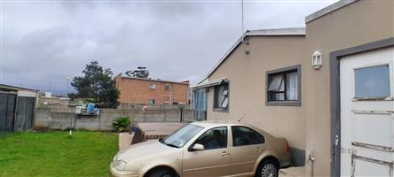 House For Sale in Pacaltsdorp
