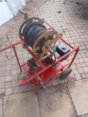High pressure jet sewage machine