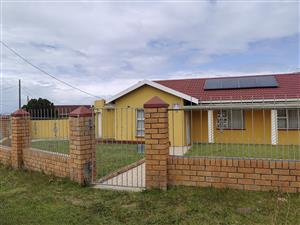 Neat & Secure Home in Sunnyridge, East London