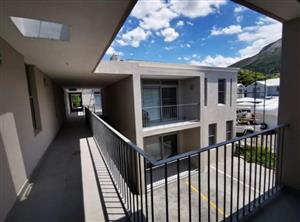 Modern Cozy Studio Apartment to let in Paarl Central 