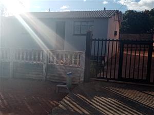 4ROOMED HOUSE IN MABOPANE BLOCK C FOR SALE 