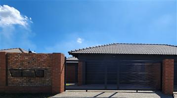 House For Sale in Secunda Central