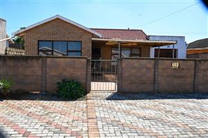 House For Sale in Motherwell Nu 6