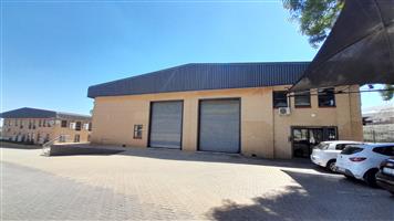 452m Short Term Rental Warehouse To Let in Randjespark Midrand
