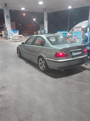 2001 BMW 3 Series 330i