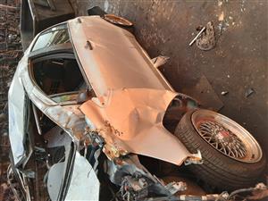 Stripping Toyota Yaris 2006 for Spares