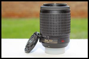 Nikon AF-S DX 55-200mm f/4-5.6 G ED VR IF SWM