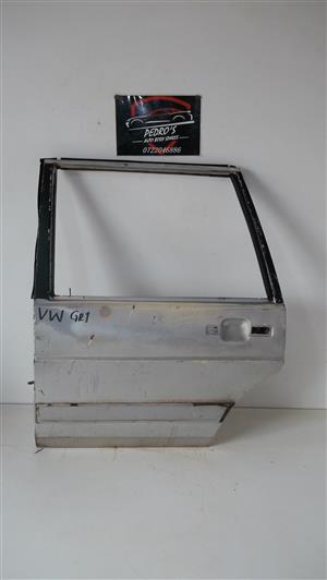 VW Passat left rear door