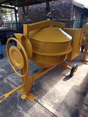 Turner Morris Concrete Mixer