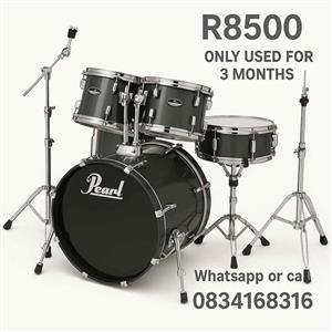 Drums set