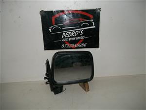 Isuzu KB '92-'03 right mirror (Manual)