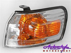Rsi Crystal Corner Lamp