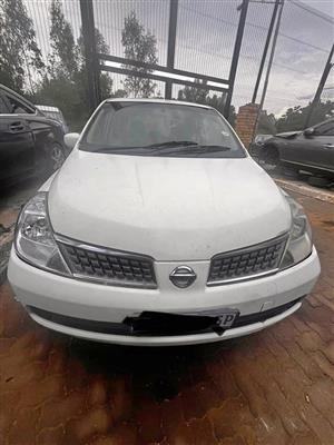 2010 NISSAN TIDA SEDAN FOR SPARES