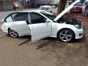 2014 MERCEDES BENZ C200 CDI AUTO WHITE LEATHER SPARE KEY SERVICE BOOK REVERSE SENSER DIESEL 