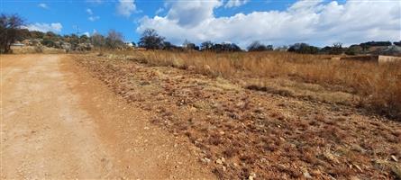 Tranquil Living in Vaaloewer -960m² Stand