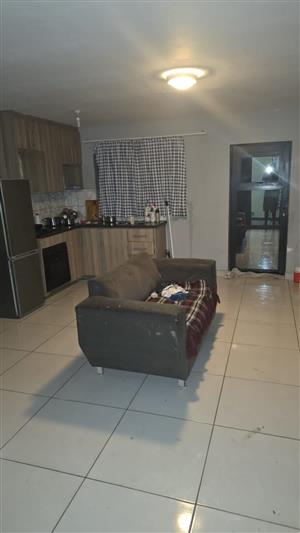 TO LET | 2 BEDROOM COTTAGE | KITCHENER ROAD, KENSINGTON, JOHANNESBURG  