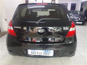 2010 HYUNDAI I20 1.4   BLACK PETROL MANUAL 75,000KM