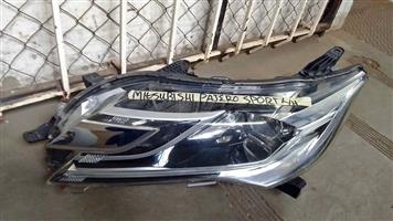 Mitsubishi Pajero sport headlight