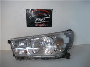 Toyota Hilux GD6 '16-'20 left headlight
