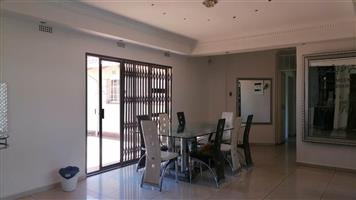 Dining room table with 8 chairs