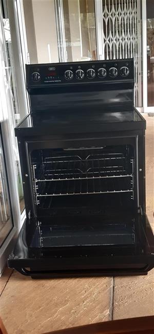 Used Defy thermovan 735 stove with oven.