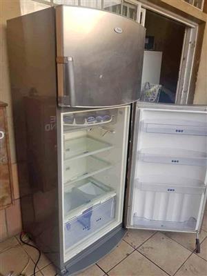 Whirlpool Frost free Fridge 4sale. Price reduced to go