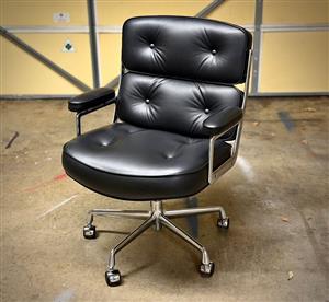 Authentic Herman Miller Eames Executive Chair (Time Life Chair)