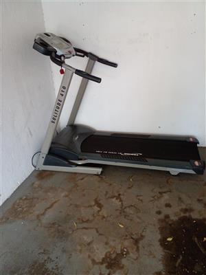 TROJAN SOLITUDE 410 TREADMILL. SELDOM USED. PERFECT ORDER. HAVE