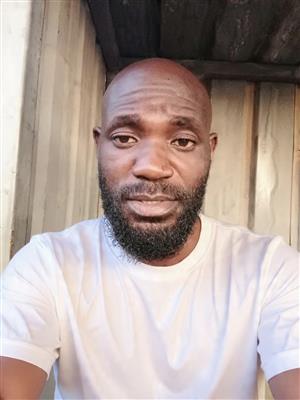 MALAWIAN GARDENER/HANDYMAN