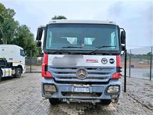 Mercedes Benz Axor 4041 8m³ Twinsteer Concrete-Mixer Truck  2006