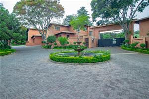 Townhouse For Sale in Sterrewag