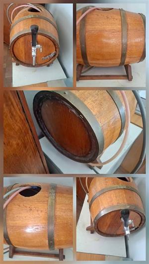 2 x Wood Barrel Draught Machines