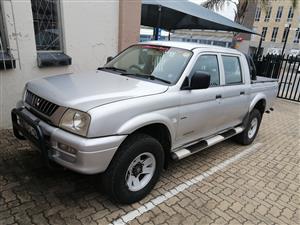 Mitsubishi Colt 2400i Rodeo double cab