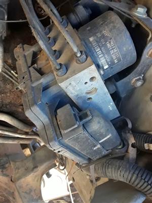 VW SHARAN GOLF 4 ABS PUMP FOR SALE