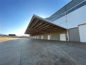 Large Free-Standing Warehouse / Factory / Distribution Centre To Let with N1 Highway Exposure!!