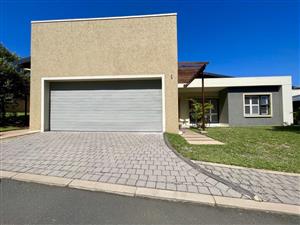 Townhouse For Sale in Prestondale