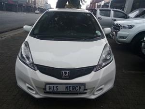 2014 HONDA JAZZ 1.5 AUTO