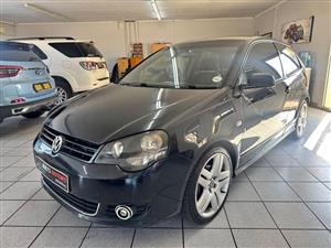 VOLKSWAGEN POLO VIVO GT 