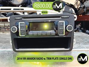 2014 VW AMAROK BLAUPUNKT RADIO (DOUBLE DIN)