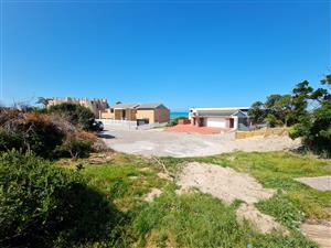Elevated Stand with Views in Paradise Beach, Jeffreys Bay