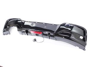 Suitable for Bmw F21 Gloss Black Single Pipe Rear Apron