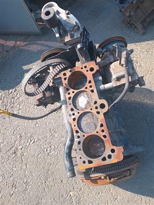 Hyundai Getz 1.6 eng code G4ED subassembly for sale WhatsApp or cell 