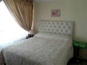 A clean room in sharing apartment for rent in Elardus Park Pretoria East. 