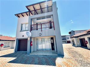 Spacious 3-Bedroom Duplex